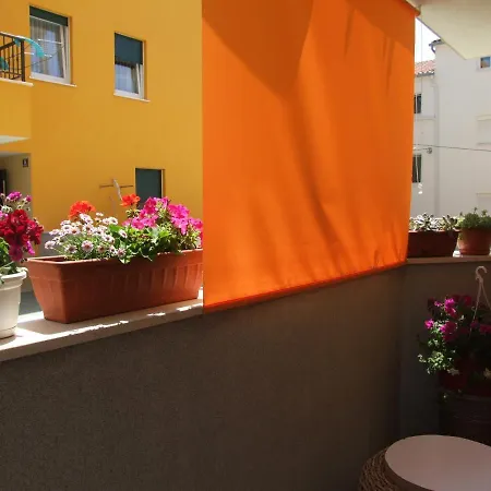 Studio Apartman Marita